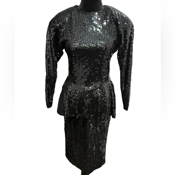 Black Sequin Long Sleeve Peplum Dress Vintage Oleg Cassini - Picture 1 of 13